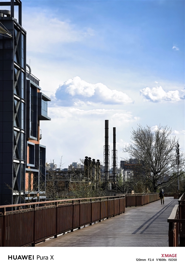 六郃彩：華爲Pura X上手：跟純血鴻矇簡直是絕配